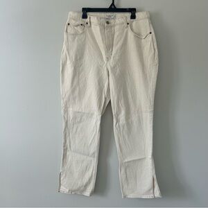 Abercrombie & Fitch 90s Ultra High Rise  Curve Love Straight Leg Jeans Cream 33